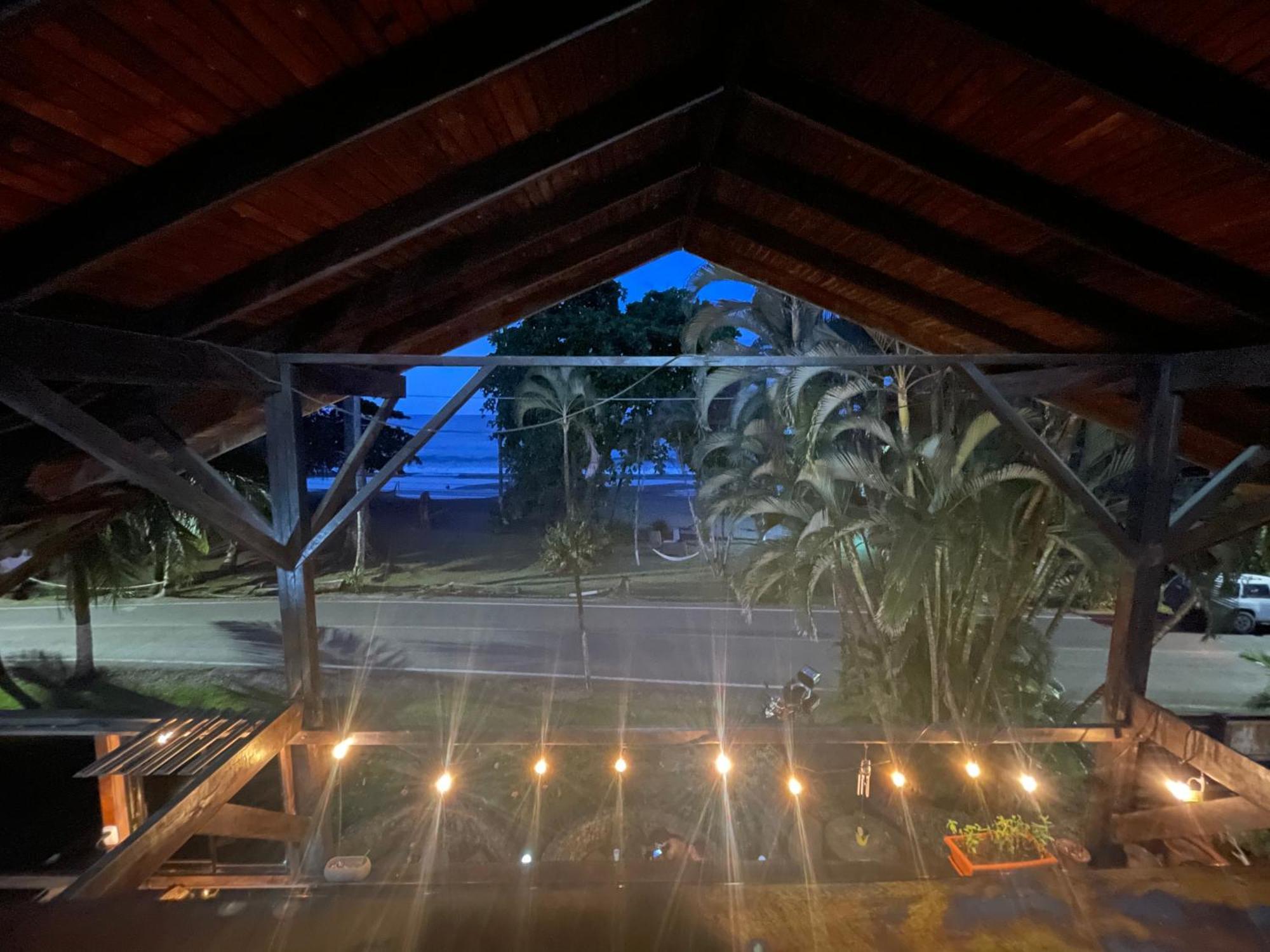 Perla Negra Beachfront Puerto Viejo de Talamanca Exterior photo